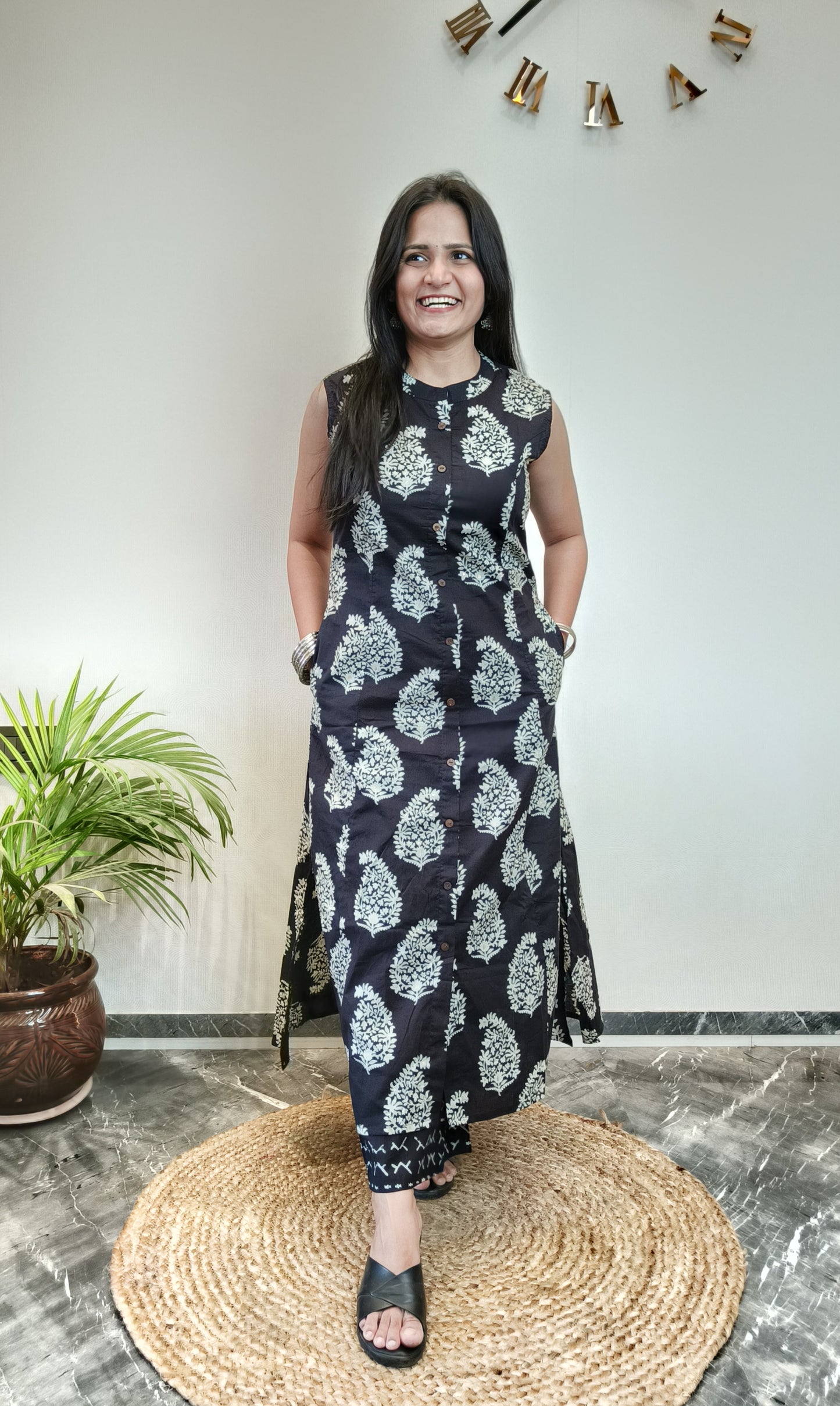 Black leaf motif printed A-line kurta set