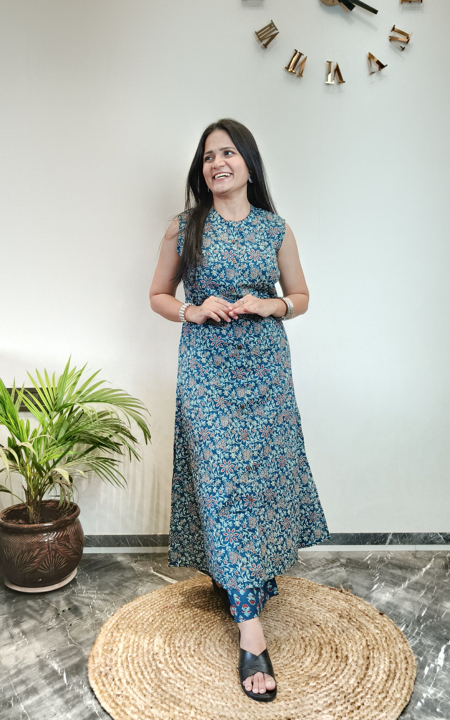 Blue floral jaal printed A-line kurta set
