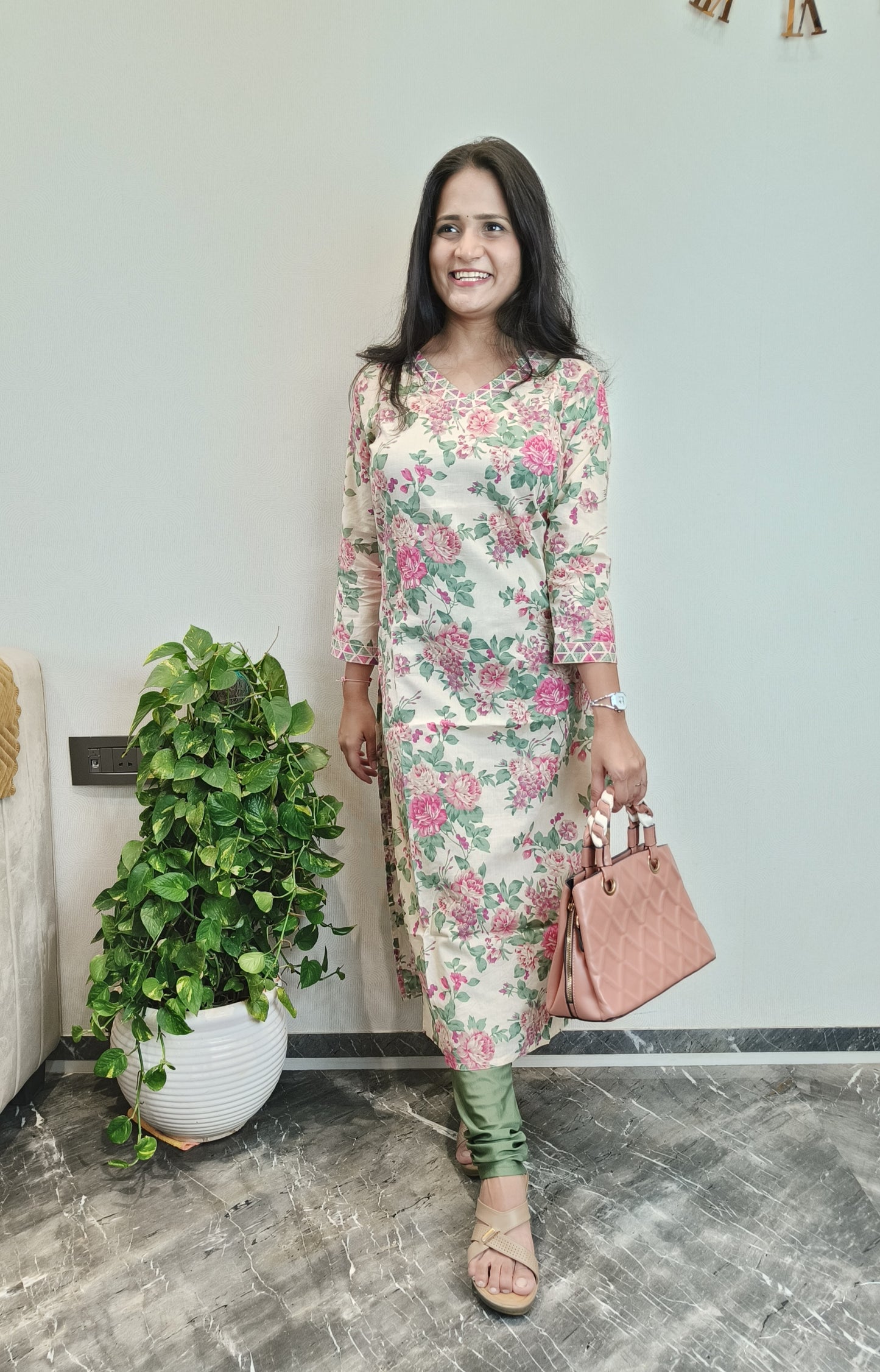 Cream floral printed long kurta