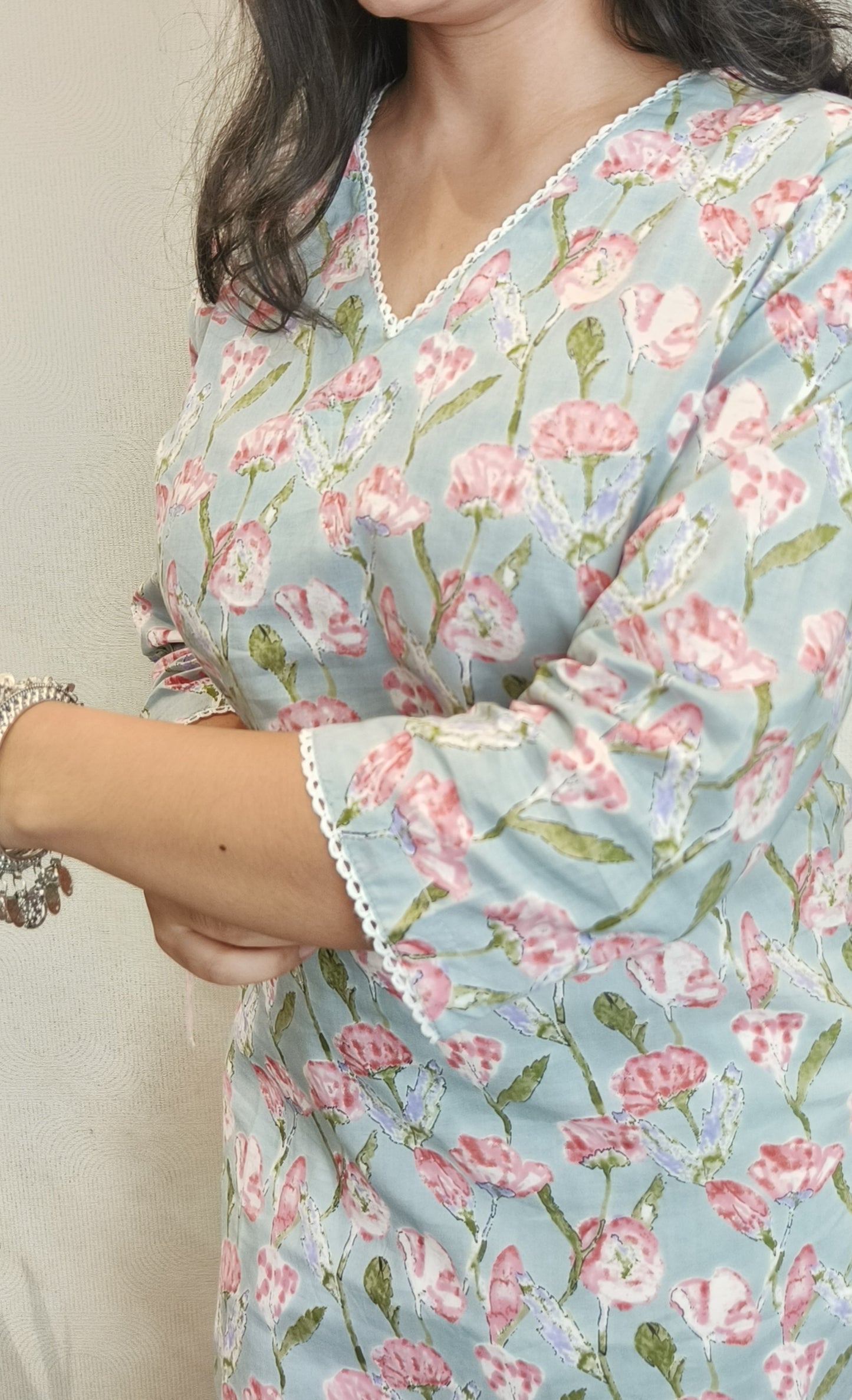 Grey with pink floral white lace short kurta