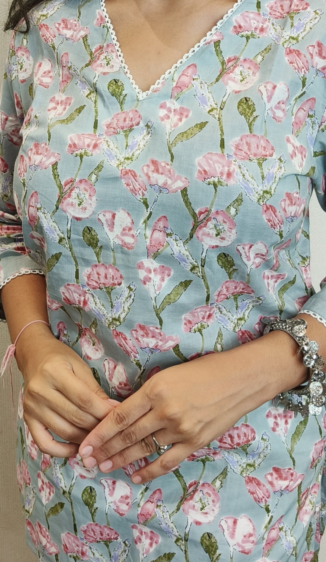 Grey with pink floral white lace short kurta