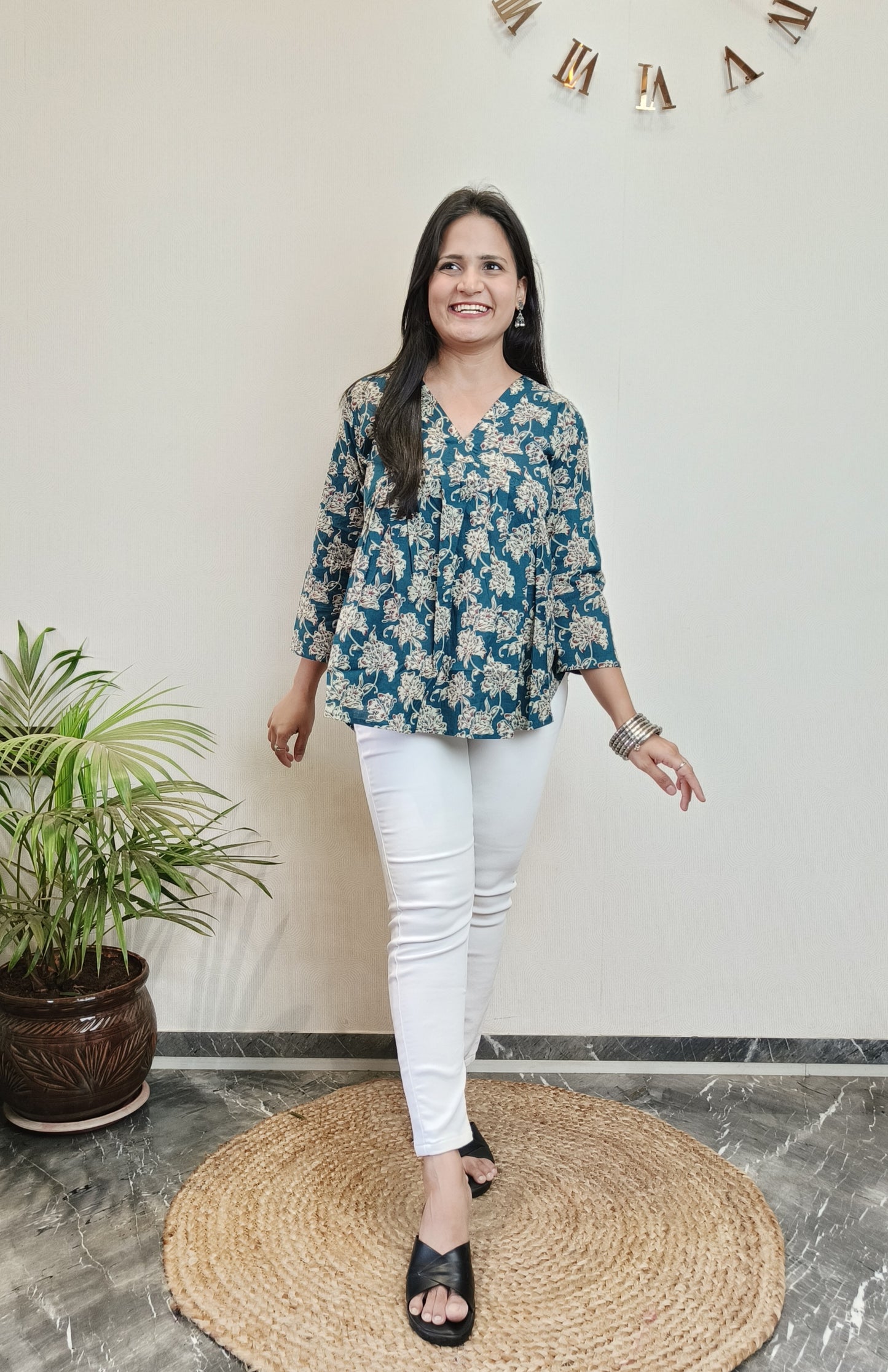 Rama pretty floral Alia Top