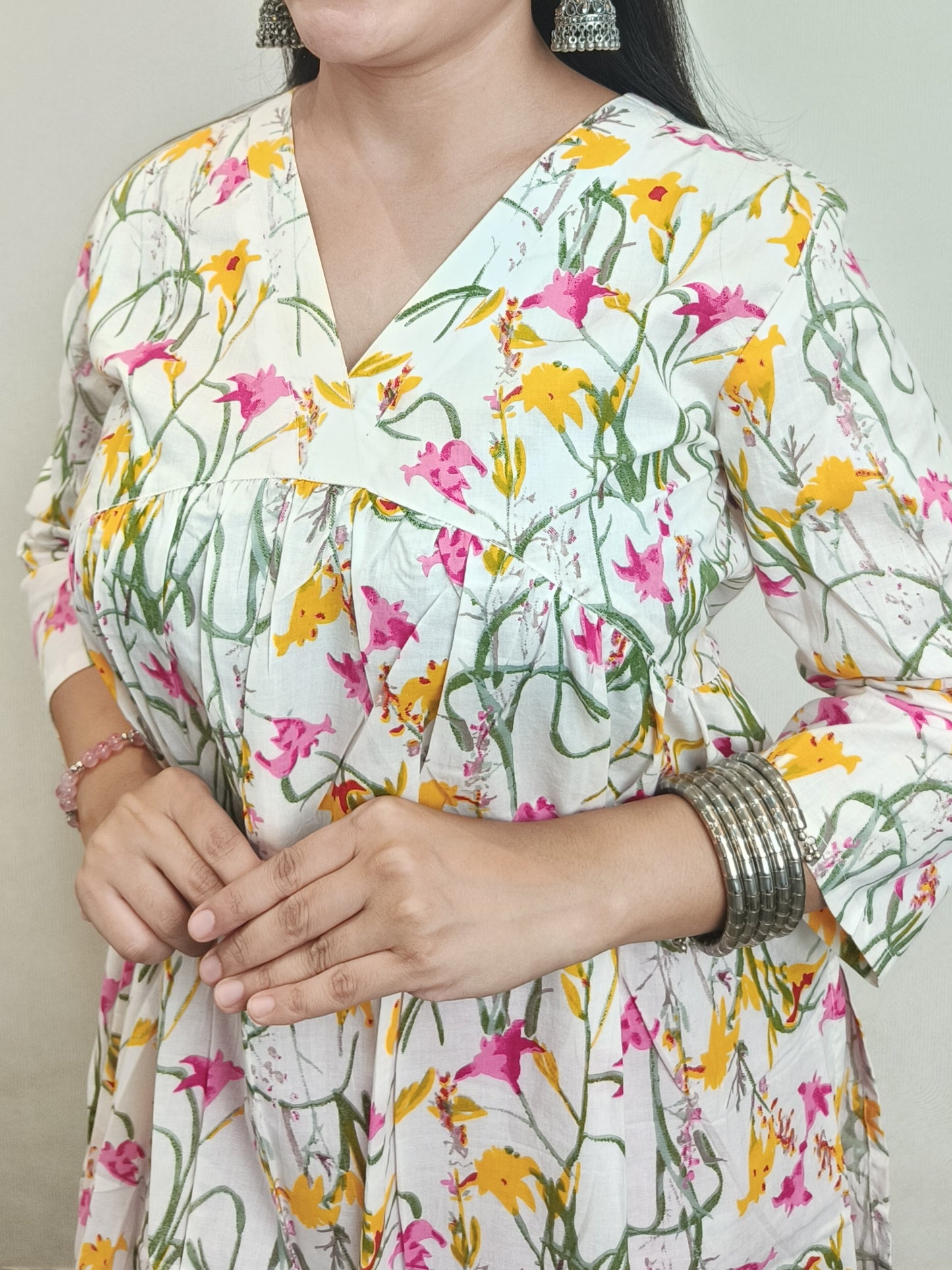 White floral V-neck Alia long kurta