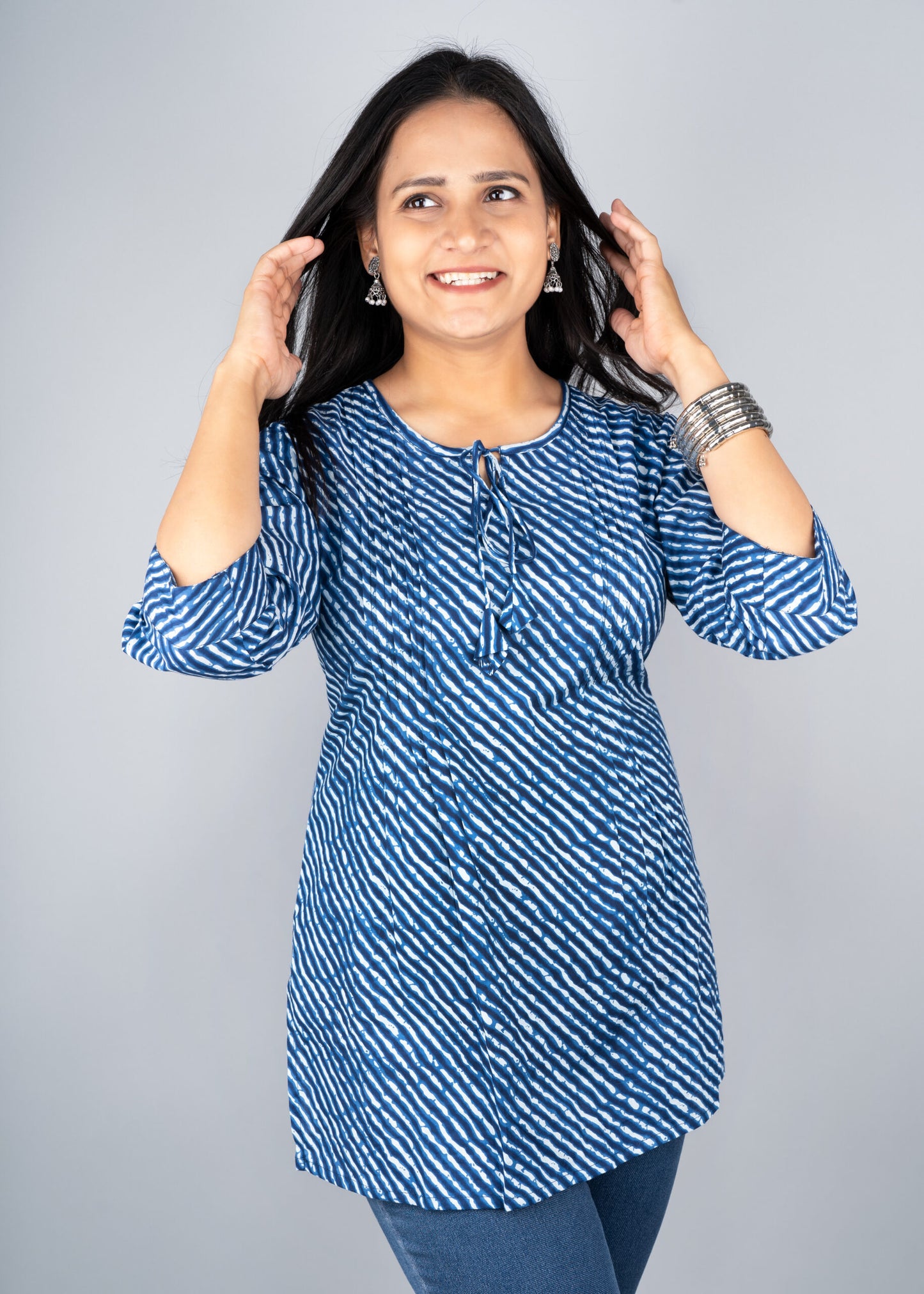 Blue lehriya pintex short kurta