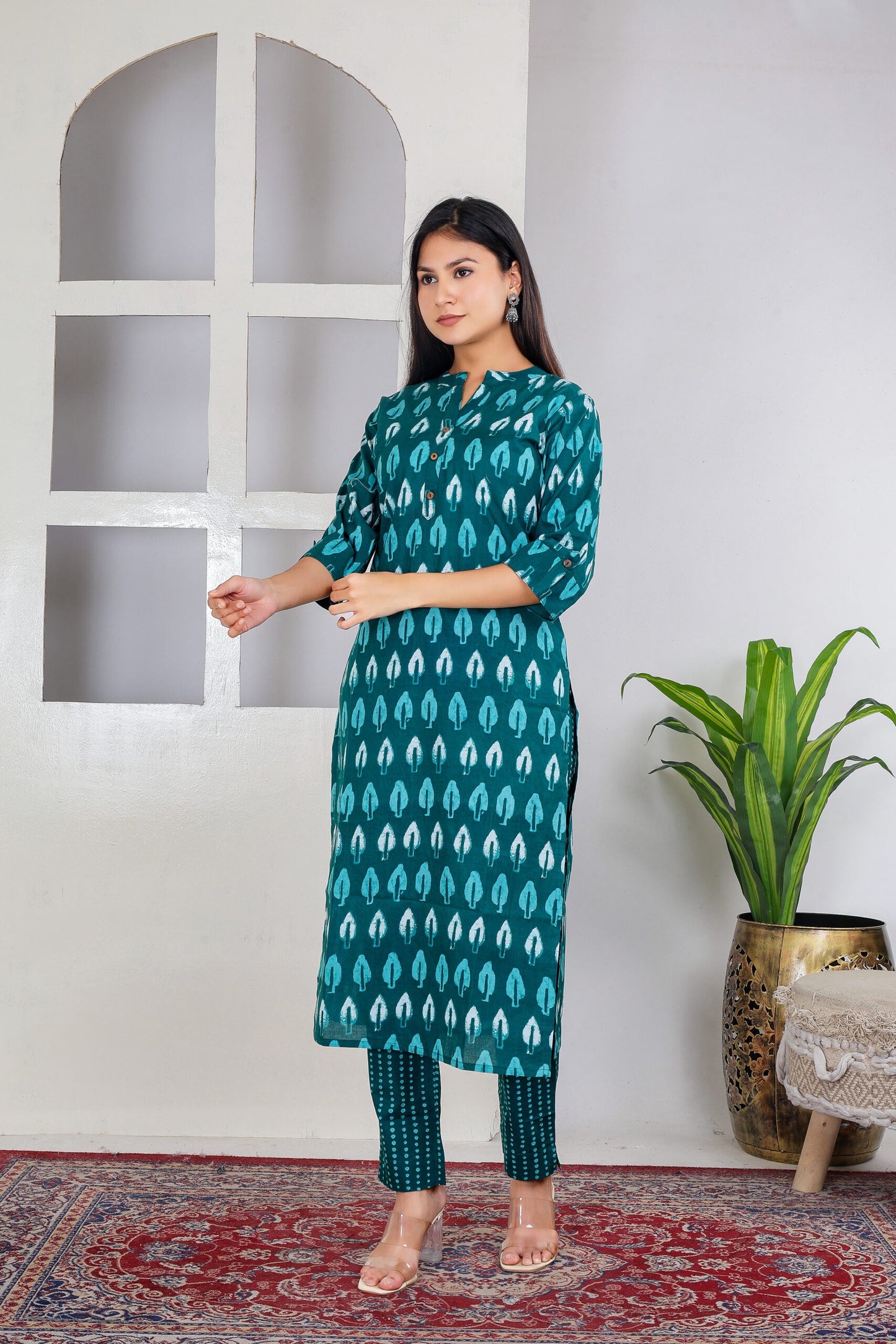 Bottle green leaf print kurta pant set