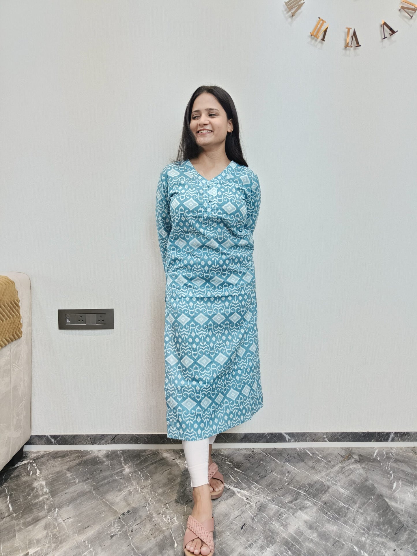 Greyish blue geometric print long kurta