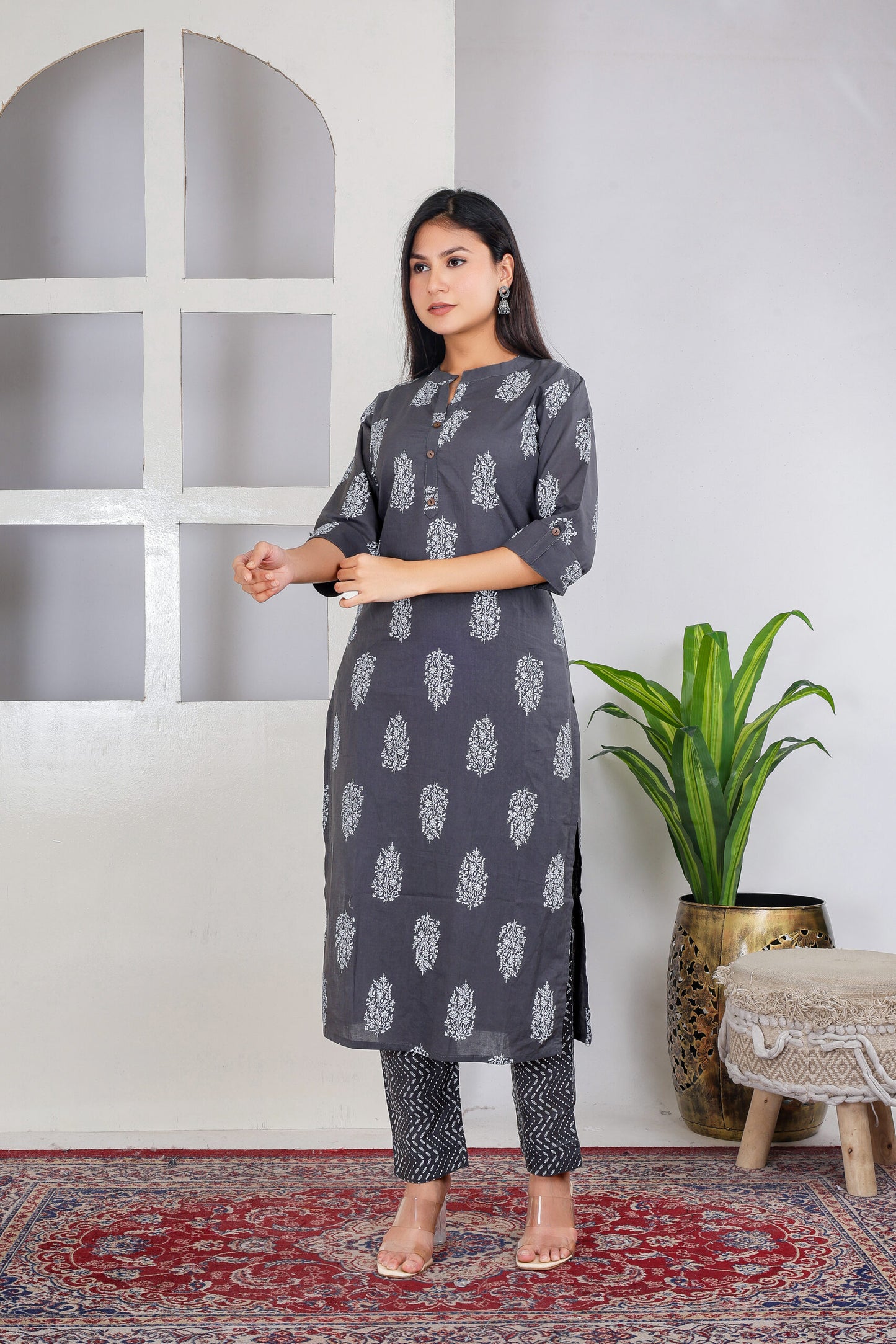 Grey and white motif kurta pant set