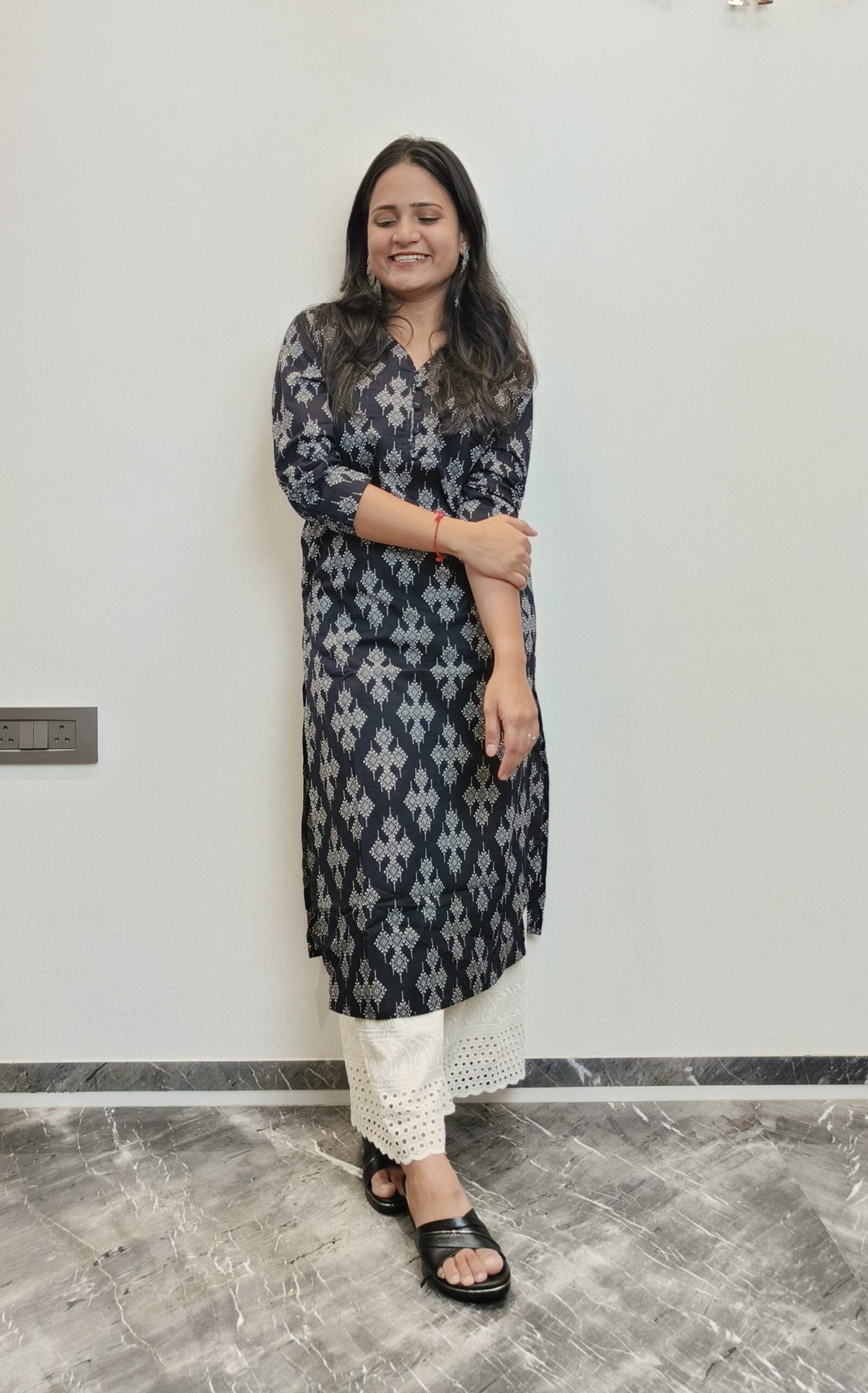 Black geometric print long kurta