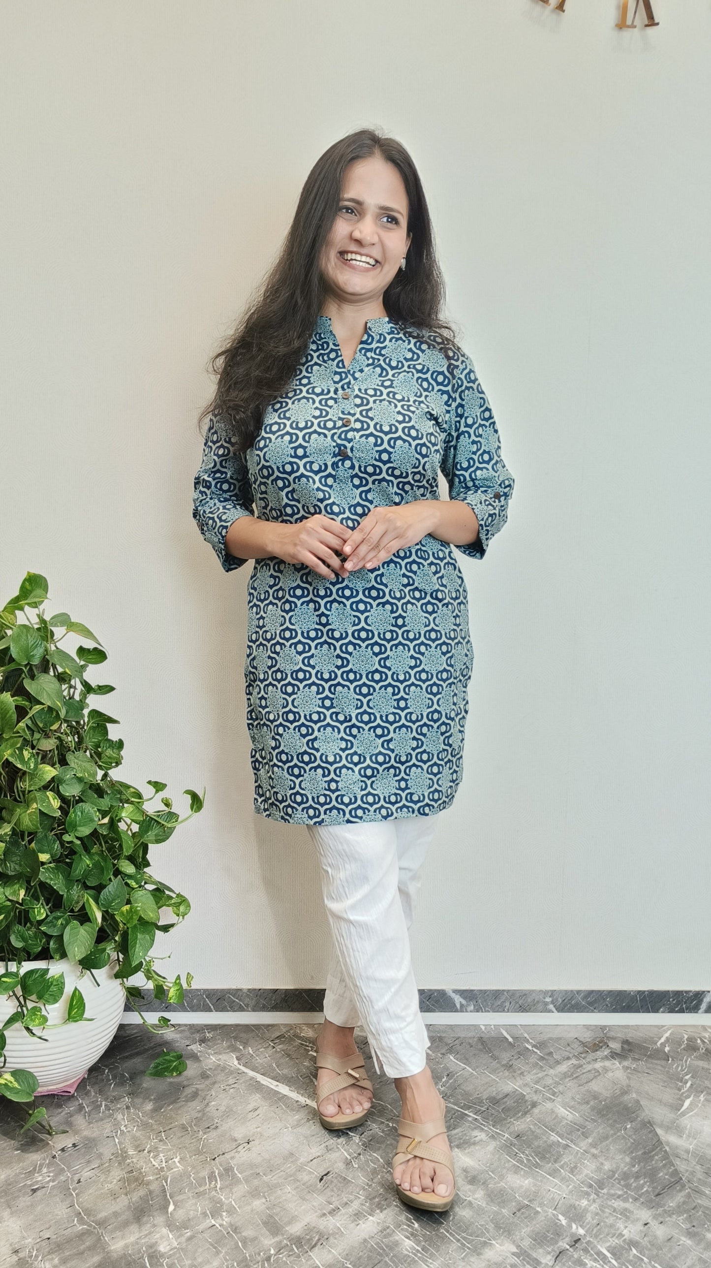 Indigo Ethnic Motif Short Kurta with Pockets