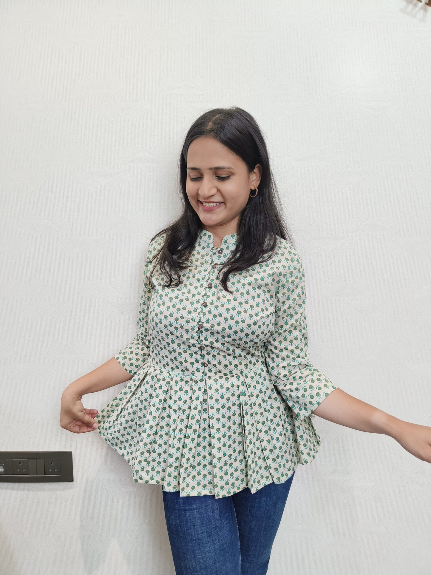 Light green motif printed peplum short kurta