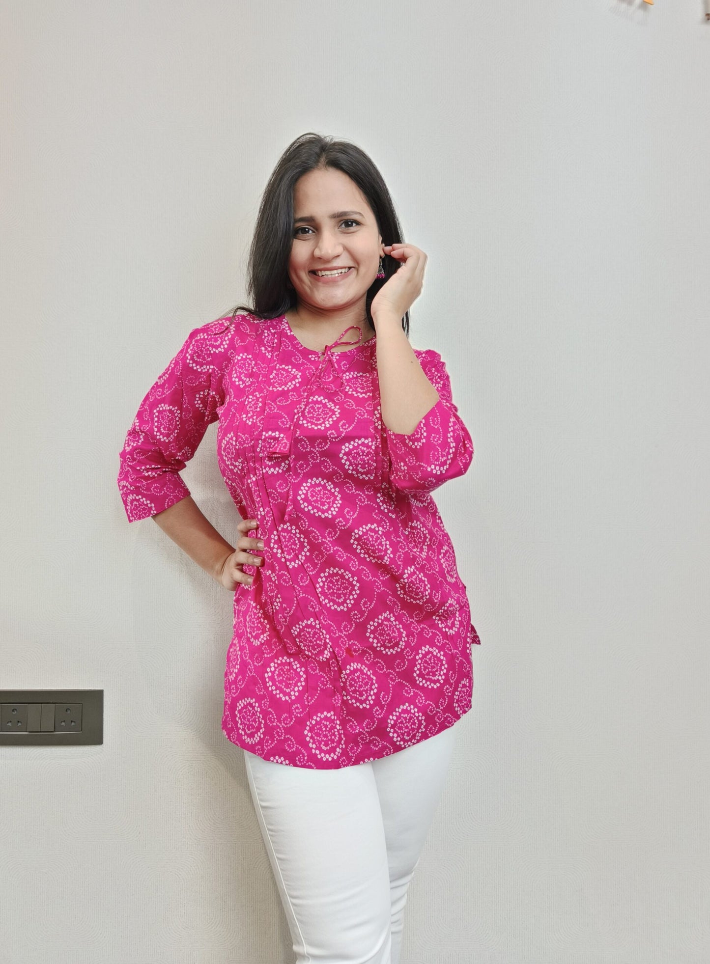 Rani pink bandhani short kurta