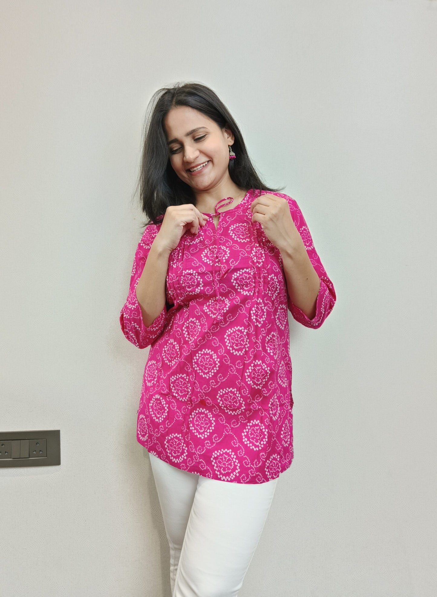 Rani pink bandhani short kurta