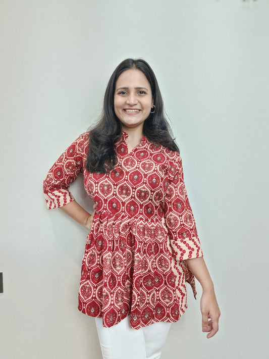 Red motif printed Nayra cut short kurta