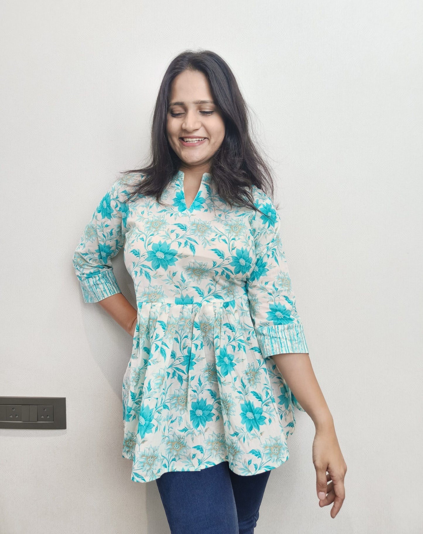 White floral print Nayra cut short kurta